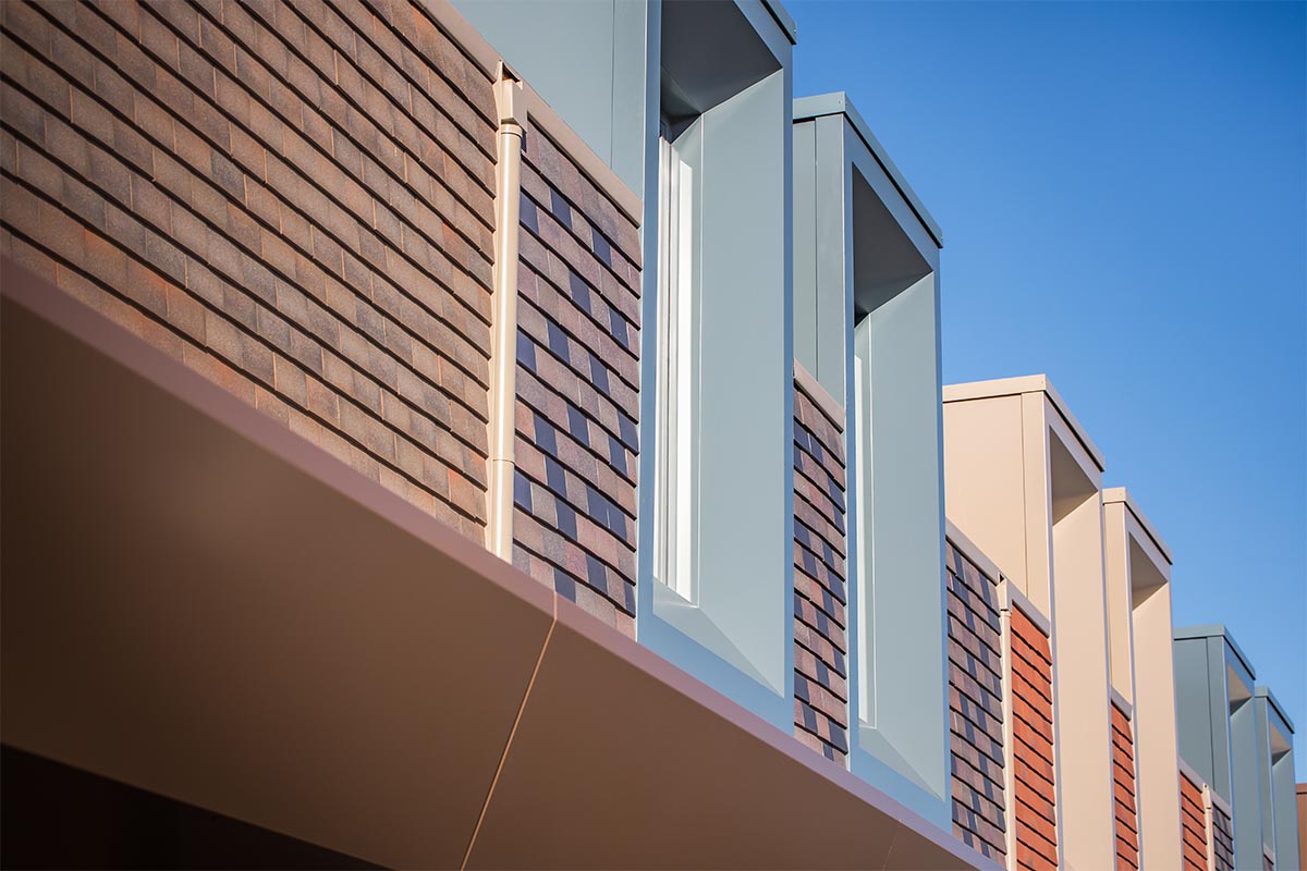a range of Dreadnought plain tiles clad Harp's Bluebird project in Southend by SKarchitects